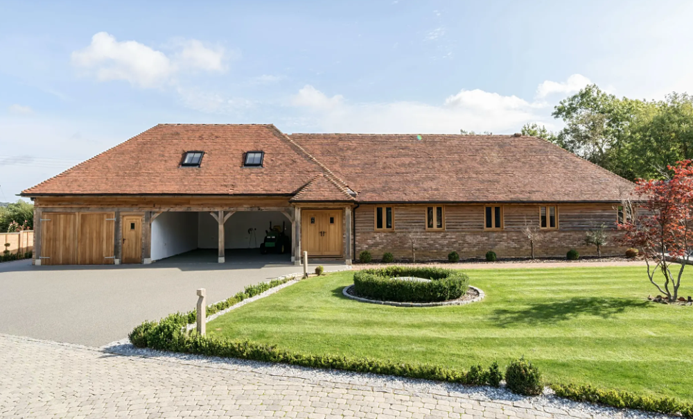 Main-Piggeries